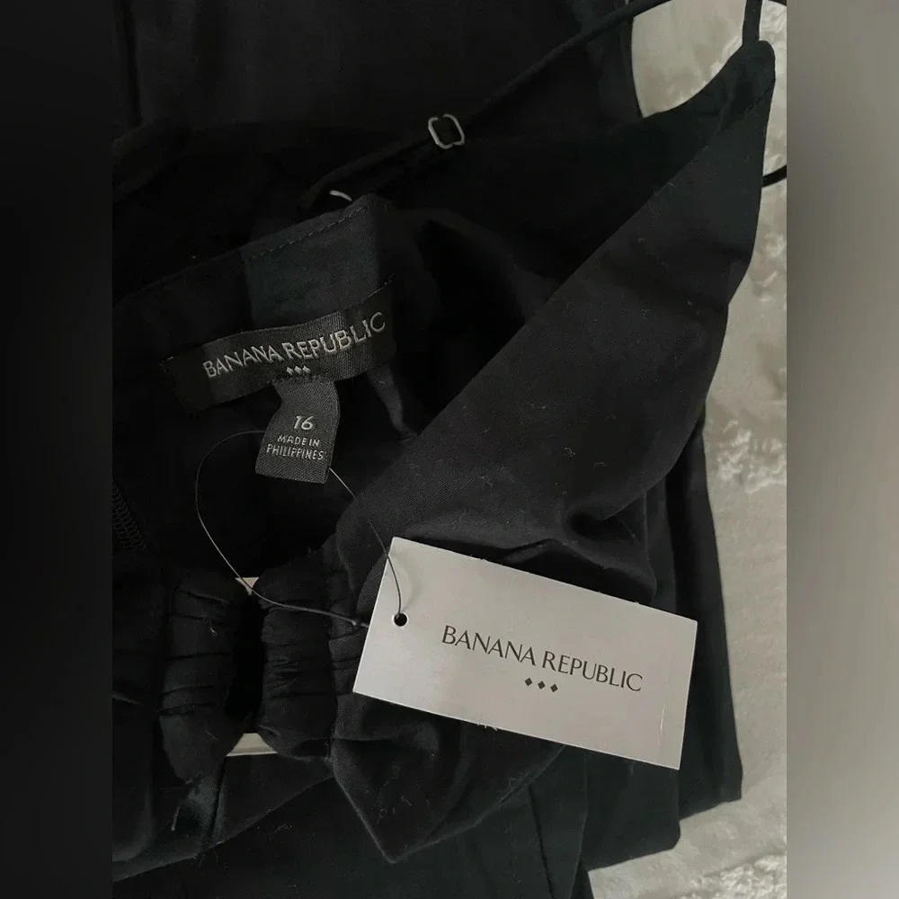 Banana Republic Bandeau Midi Dress - Picture 12 of 16
